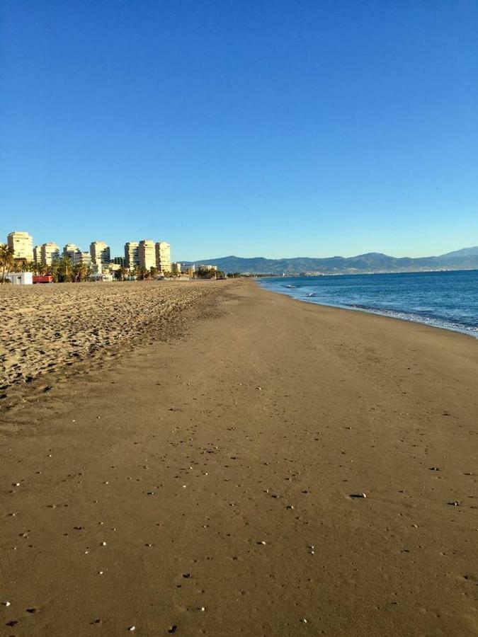 توريمولينوس Apto. Lujo Primera Linea Playa Del Bajondillo المظهر الخارجي الصورة